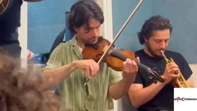 Judios mesiánicos adoran a Jesús en un búnker de Tel Aviv