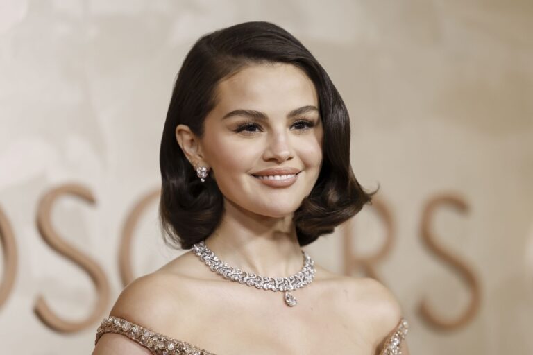 Selena Gomez celebra su cumpleaños marcando 5 años del Fondo de Impacto Rare: “Esto es solo el comienzo”