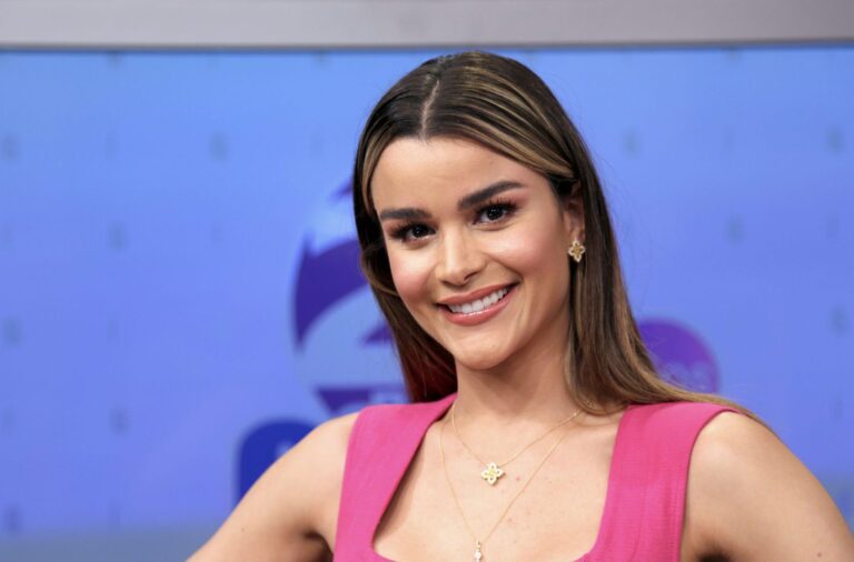 Clarissa Molina comparte consejos con la nueva Miss Cuba 2025, Lina Luaces