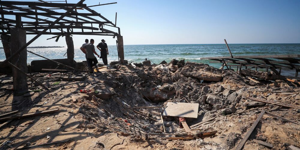 Israel mató a un comandante de Hamás en ataque a un café de Gaza, con 33 fallecidos
