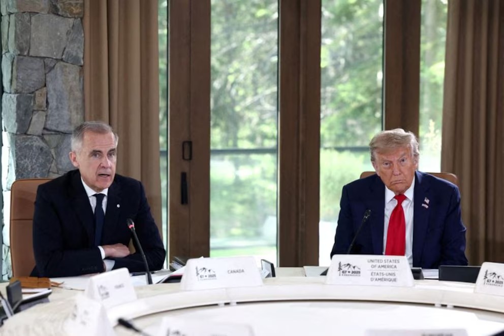 Donald Trump amenaza con imponer aranceles del 35 % manteniendo la presión sobre Canadá