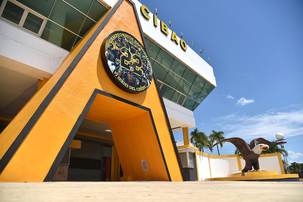 Aprobación de ley para renombrar estadio Cibao