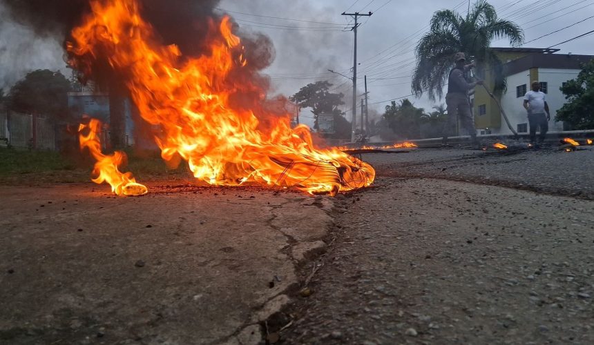 Protestas en Sabana Grande de Boyá por violencia policial