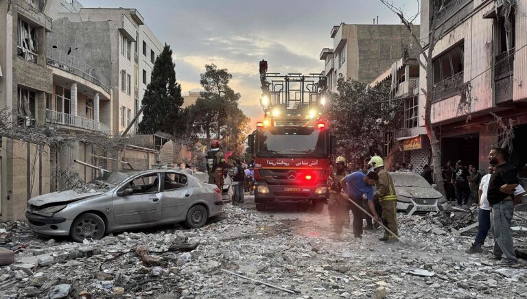 Bajo presión internacional, Israel anuncia pausas humanitarias diarias de 10 horas en gaza para facilitar entrega de ayuda