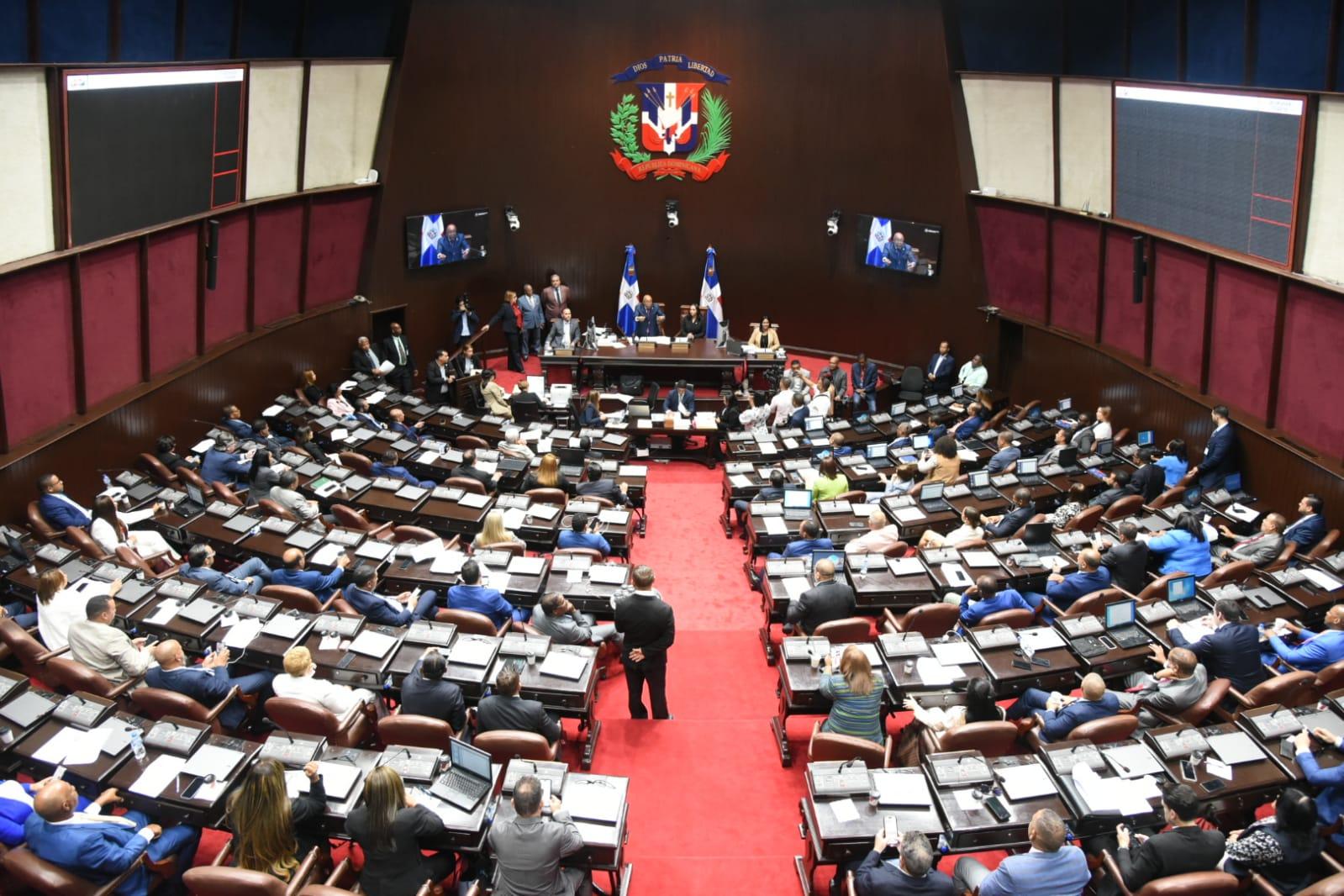 Diputados aprueban fideicomiso para modernizar mercados de Santo Domingo