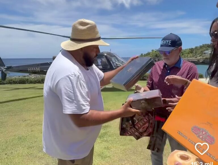 Arturo Fuente vuelve a sorprender a Dj Khaled en su regreso de vacaciones a RD