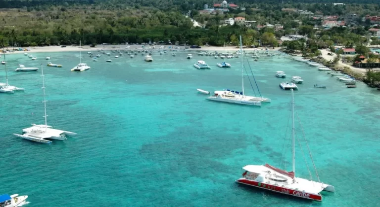 Protesta nacional de guías turísticos en República Dominicana