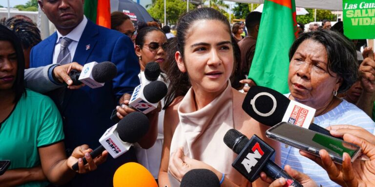 Colectivos de mujeres rechazan Código Penal por considerarlo un retroceso para sus derechos