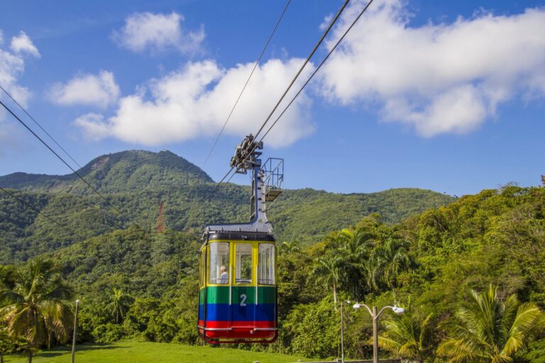 Presidente Abinader crea fideicomiso para gestionar el teleférico de Puerto Plata