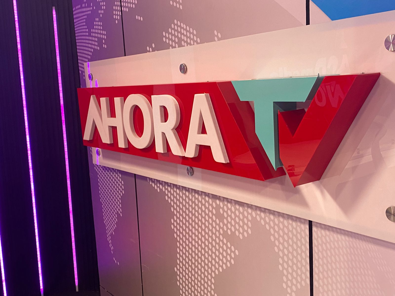ACD Media instala tecnología de punta para transmisión de señal digital de canal 3 y canal 14 en región sur RD