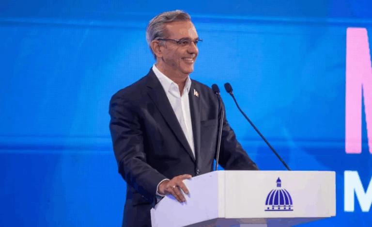 Abinader destaca que más de 2 MM de dominicanos han salido de la pobreza