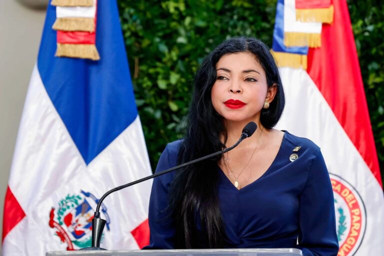 Procuradora Yeni Berenice Reynoso anuncia creación de fiscalía para abordar trata y tráfico de personas