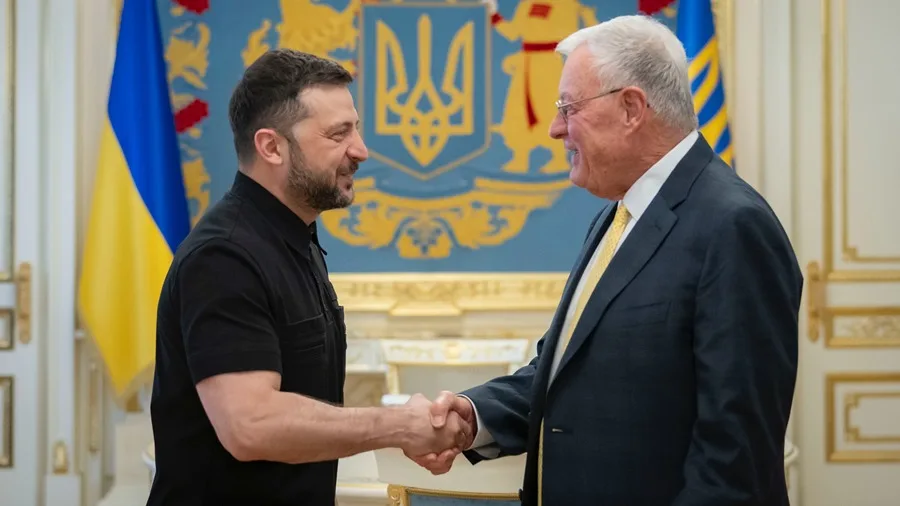 Zelenski conversa con Kellogg en Kiev sobre sanciones a Rusia y venta de armas a Ucrania