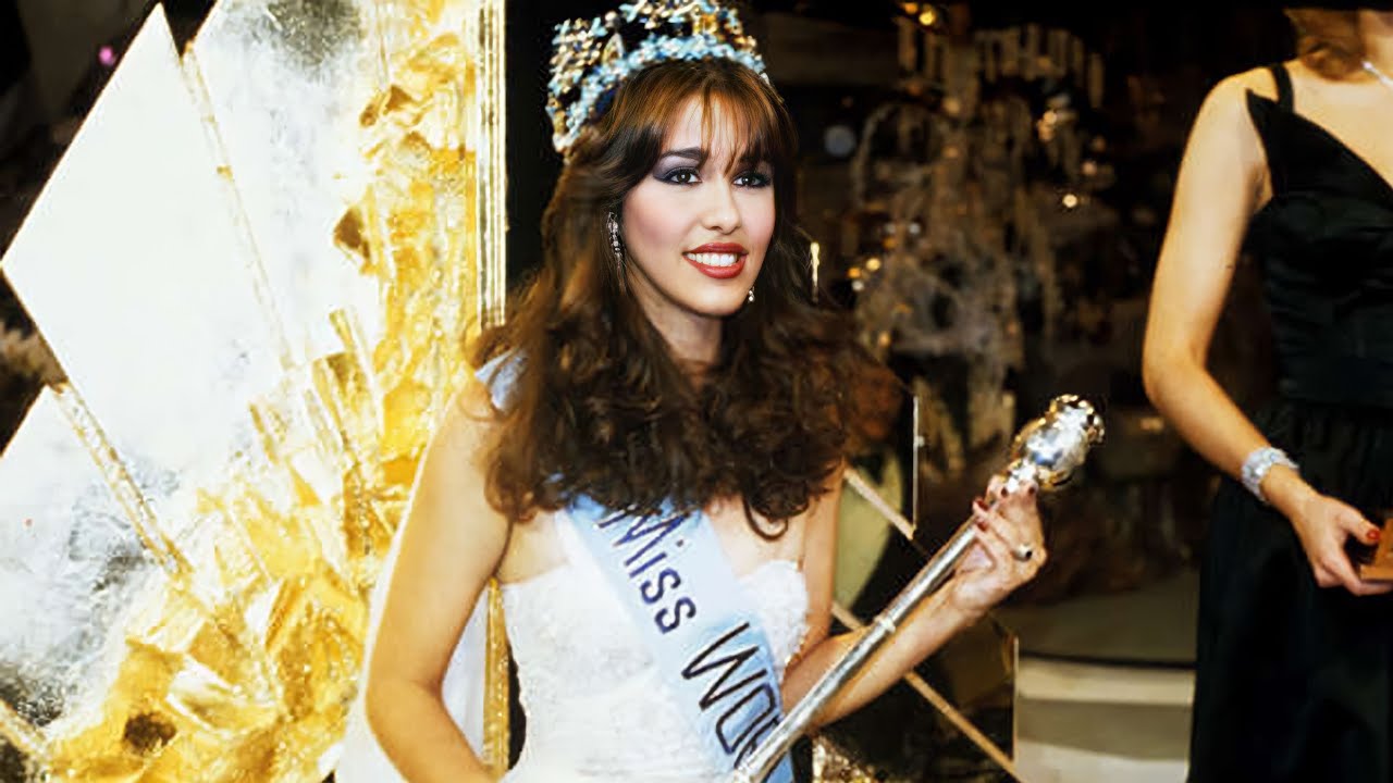Video| El esplendor de la pasarela de Mariasela Álvarez al ser coronada Miss Mundo en 1982