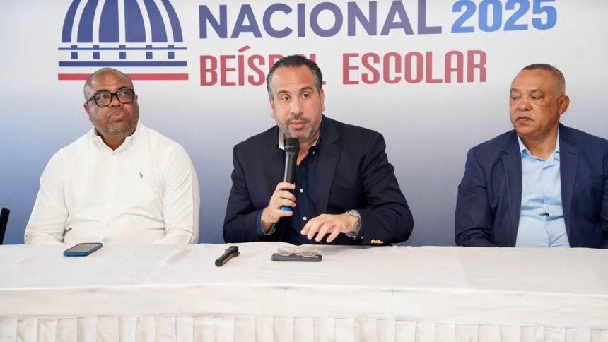 El Inefi anuncia la celebración del Torneo de Béisbol Escolar con la participación de 32 provincias