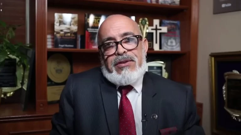 Renuncia el abogado Carlos Mesa en caso de Ángel Martínez