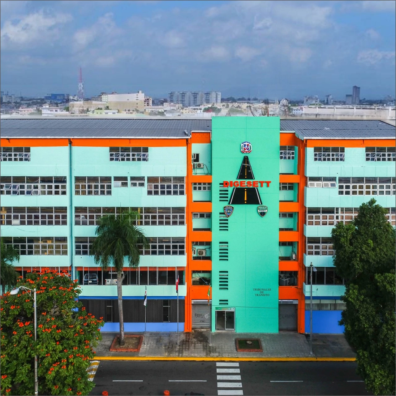 Imponen prisión preventiva a hombre que atropelló a agente de la Digesett