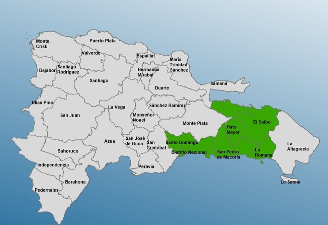 COE pone en alerta verde a seis demarcaciones por incidencia una vaguada y una onda tropical