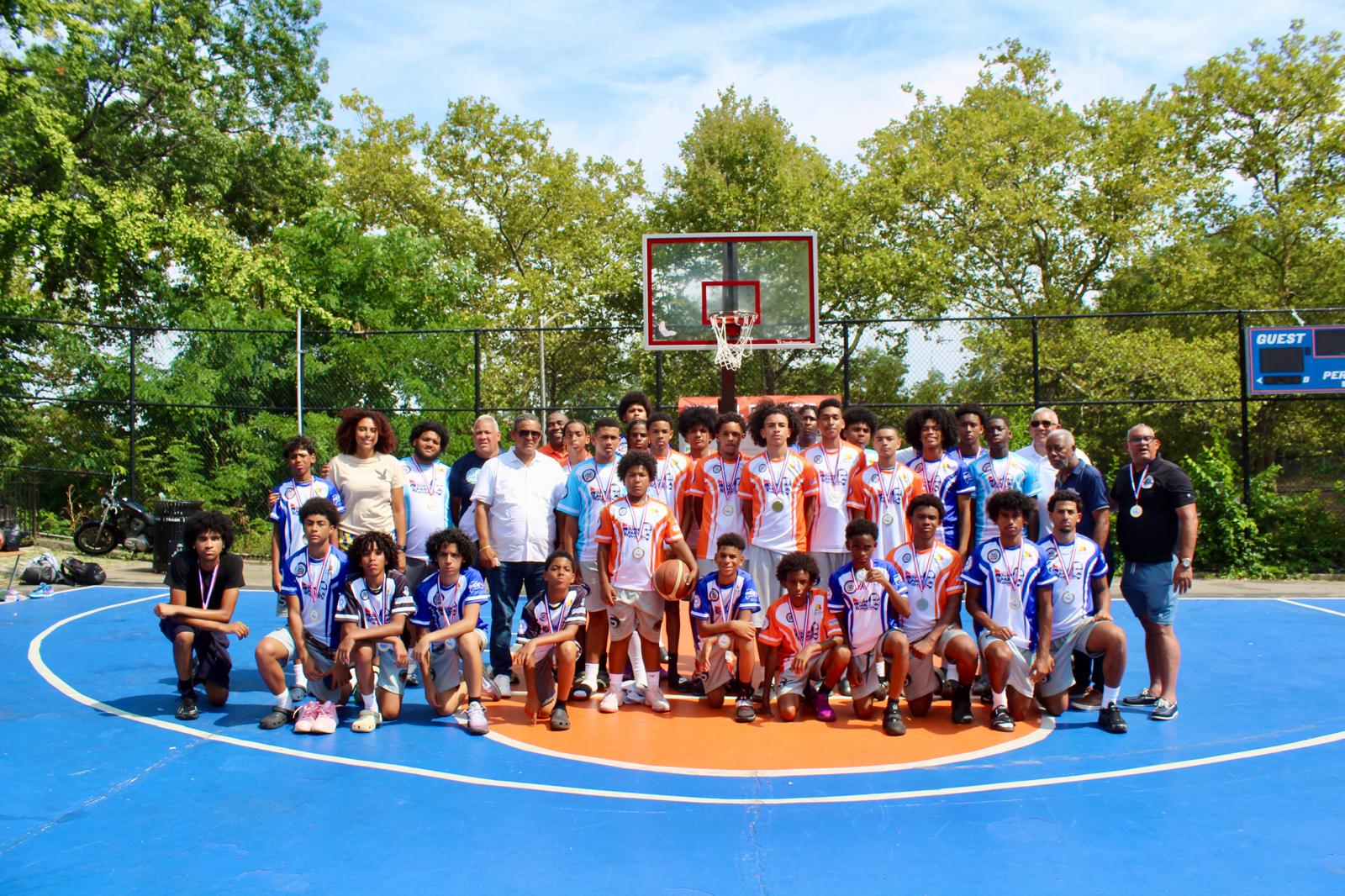 Boston gana cuatro medallas de Oro en baloncesto Juego Juan Pablo Duarte NY