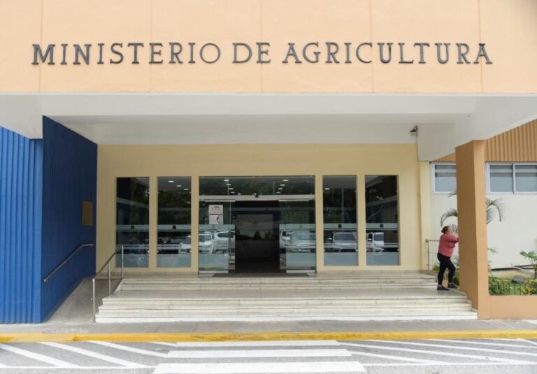 Arrestan a Coronel y Militar por Malversación en Agricultura