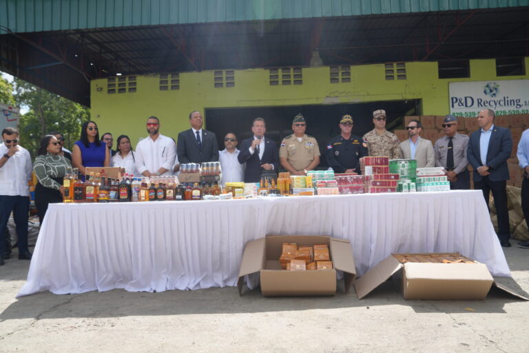 Gobierno Dominicano Incinera 11 Millones de Mercancías Ilícitas