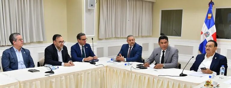 Propuesta empresarial para extender pago de cesantía en RD