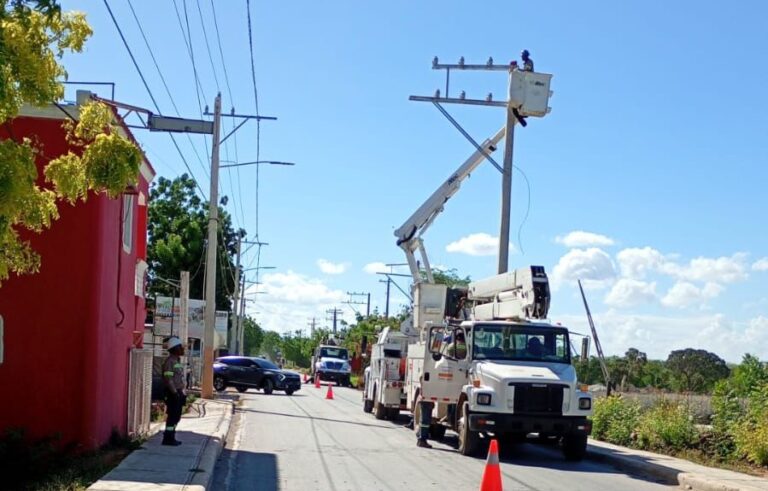 Edesur mejora redes eléctricas en Pedernales