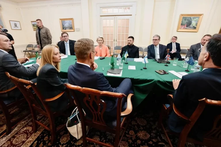 Encuentro histórico en la Casa Blanca por Ucrania y paz