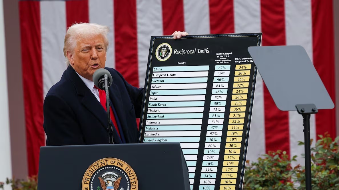 Trump aumentará aranceles a Canadá del 25% al 35% a partir del viernes