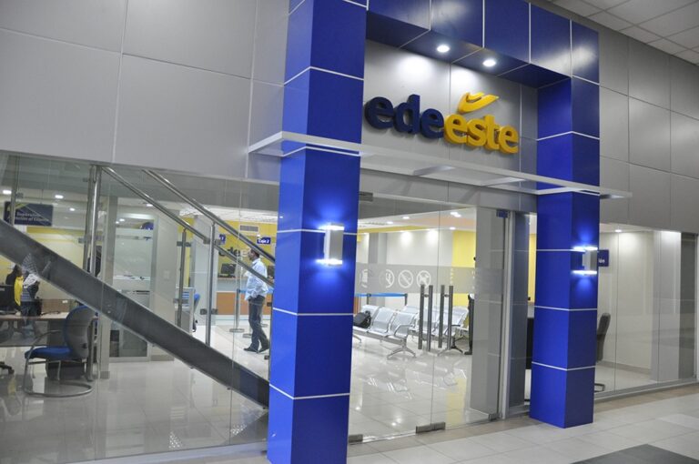 Edeeste respalda a contratistas agredidos en Los Mameyes