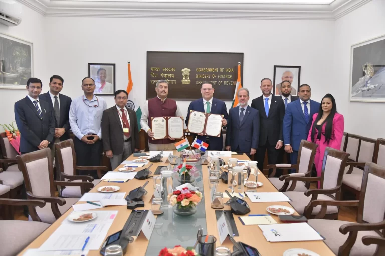 Yayo Sanz Lovatón y DGA fortalecen lazos comerciales con Aduanas de la India