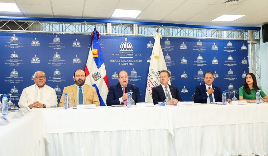 Gobierno impulsa crecimiento de mipymes en Santo Domingo