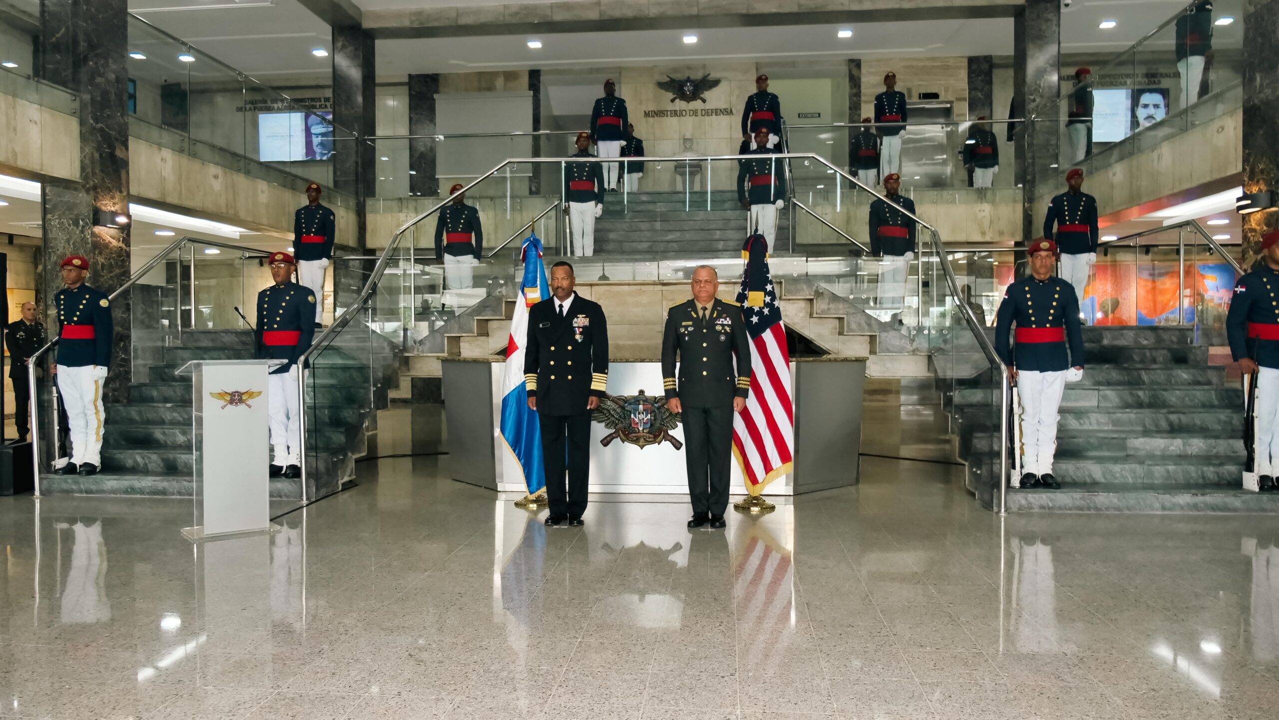 Visita del Almirante Holsey: Fortaleciendo alianzas en RD