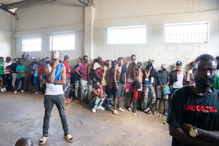 Repatriación de 1,365 haitianos en cumplimiento legal