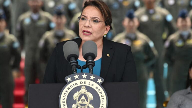 Presidenta de Honduras expresa apoyo a Maduro tras acusaciones de EE. UU.