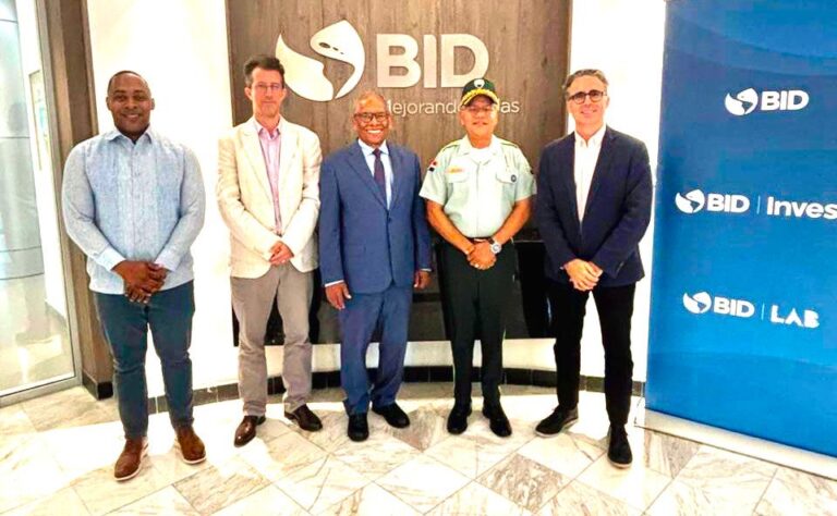BID apoya a OMSA con cooperación para mejorar transporte
