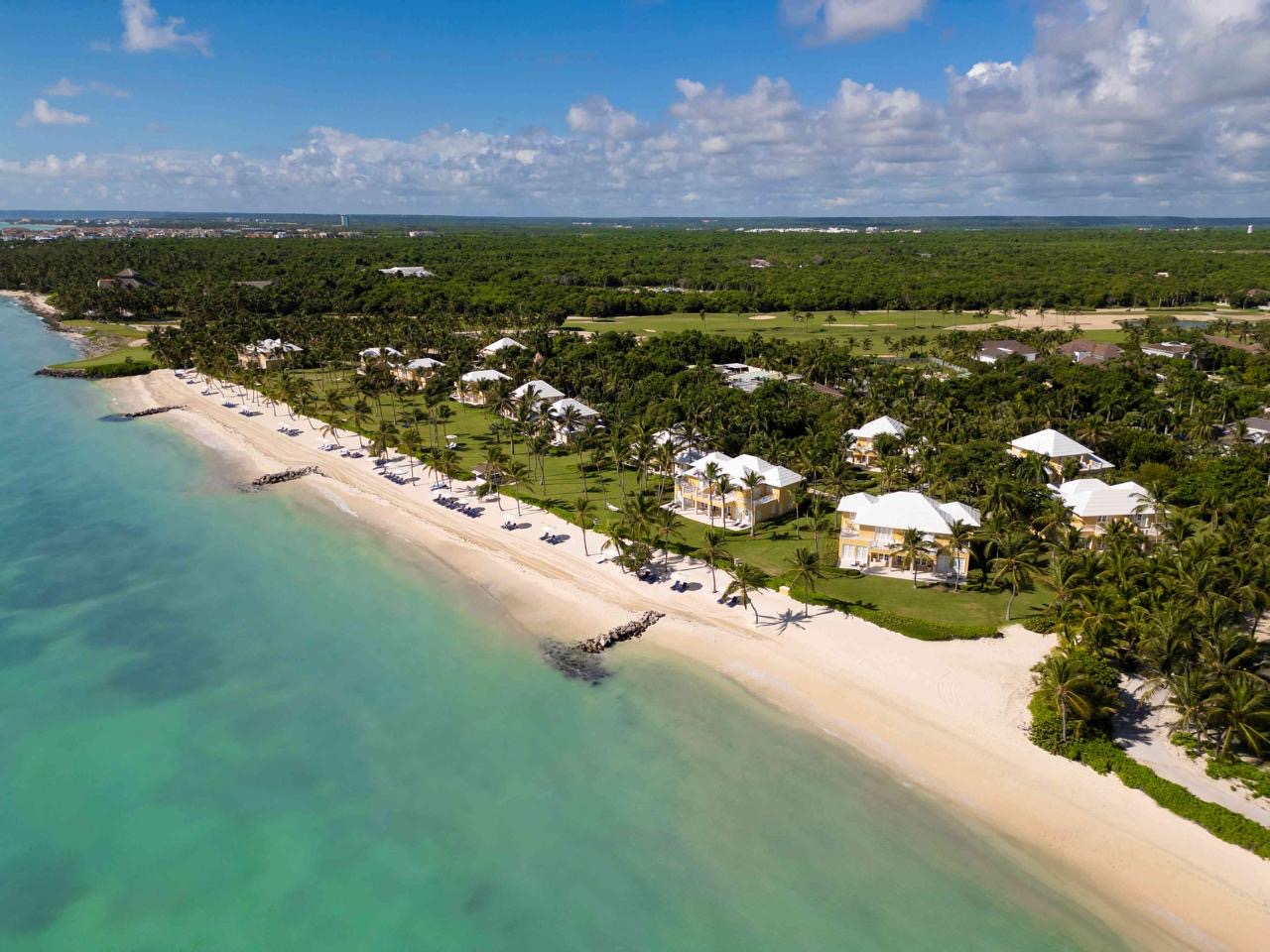 Tortuga Bay Puntacana recibe la máxima distinción de calidad por Leading Hotels of the World 2025