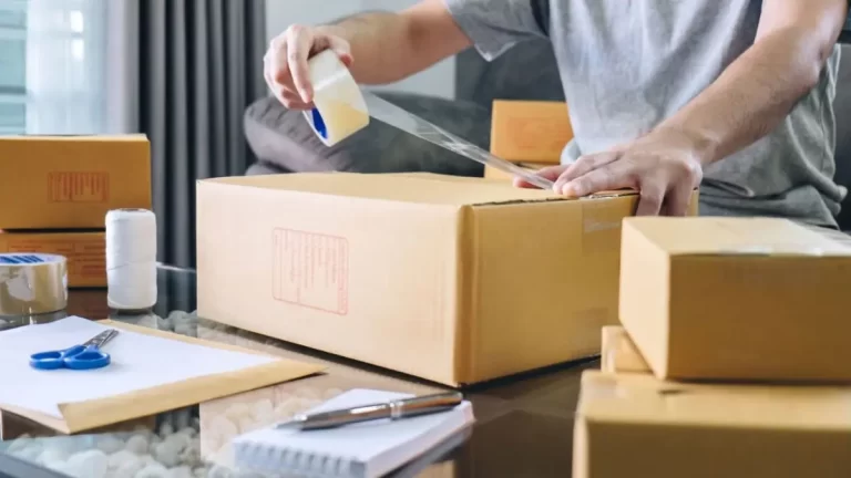 La Poste suspende envíos a EE.UU. por nuevas tasas aduaneras