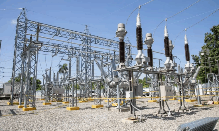 Distribuidoras eléctricas pierden más dinero en 2025 pese a menores costos de generación