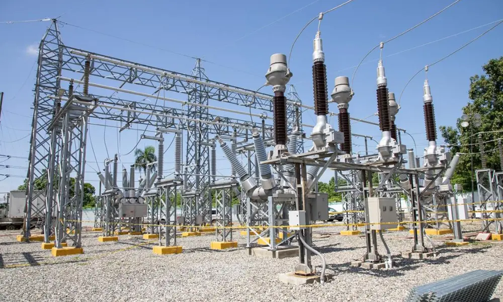 Distribuidoras eléctricas pierden más dinero en 2025 pese a menores costos de generación