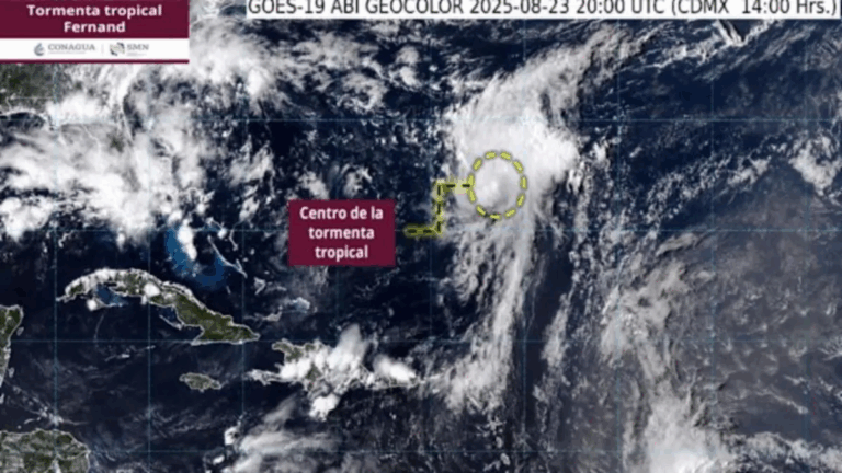 Tormenta tropical Fernand se aleja sin riesgos para EE. UU.
