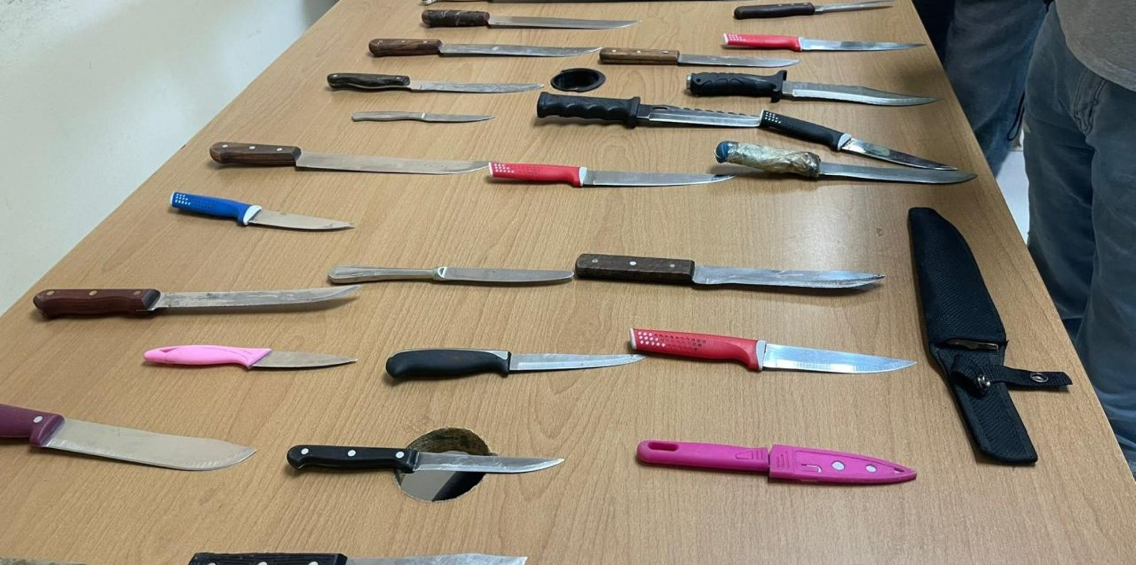 Operativo en Dajabón: Decomisan 40 armas blancas