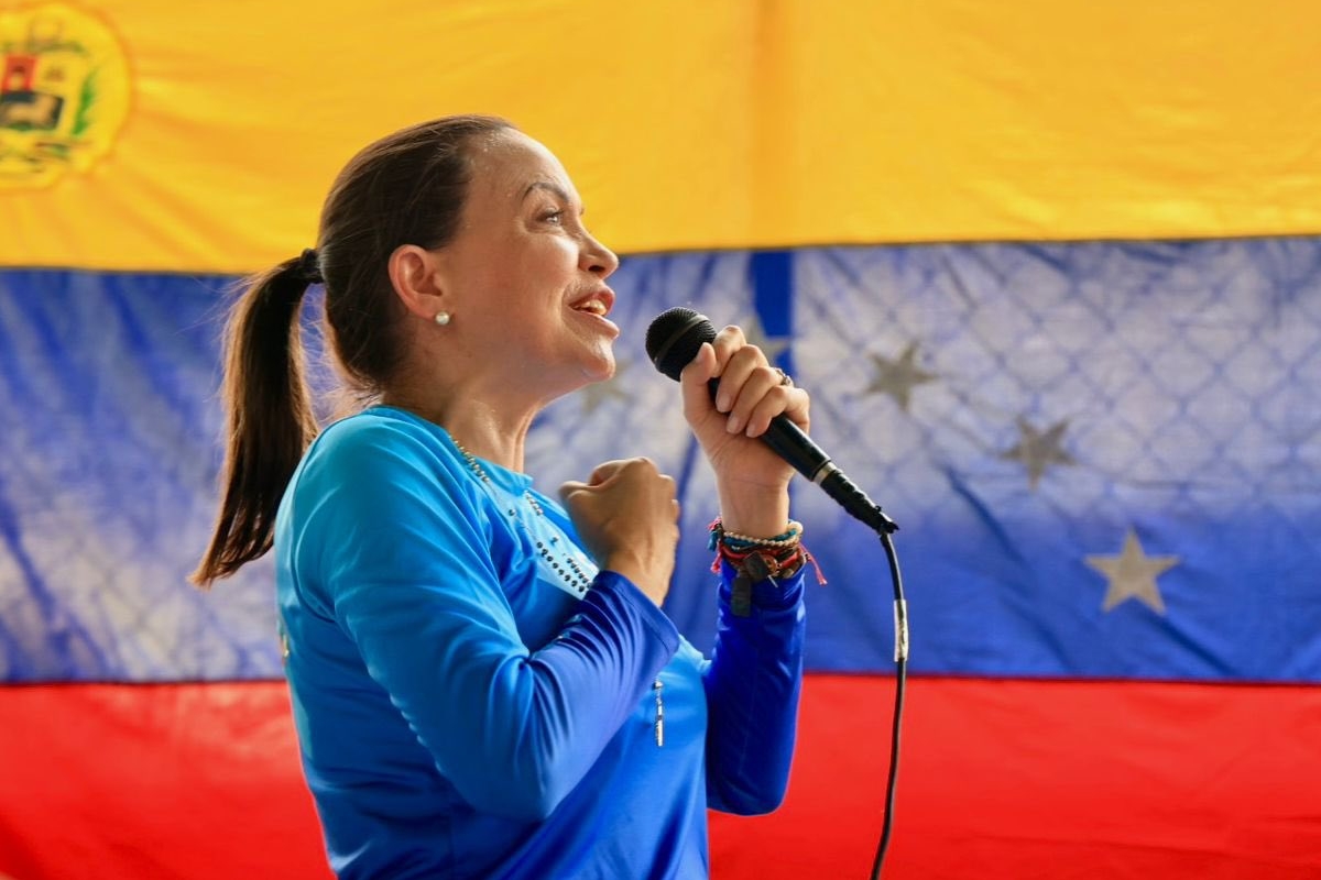 María Corina Machado llama a desobedecer a Maduro