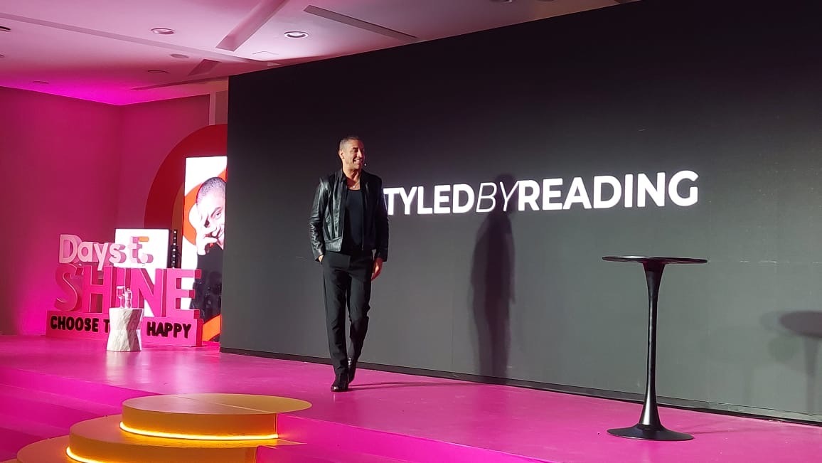 Remington ofrece conferencia de imagen y estilo personal impartida por el estilista Reading Pantaleón