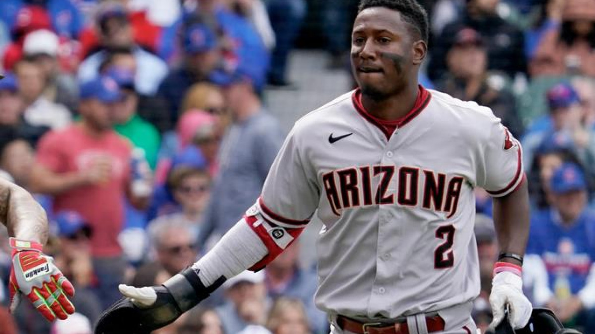 El dominicano Geraldo Perdomo conectó el hit ganador en la victoria de Arizona sobre los Dodgers de los Ángeles