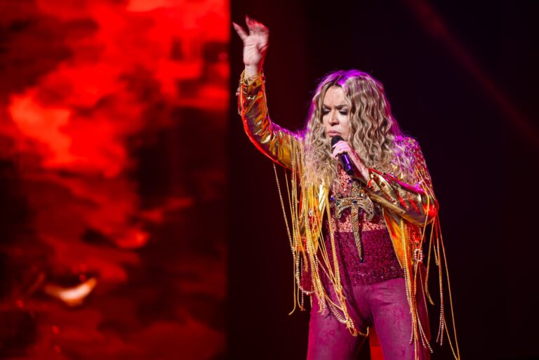 La reina Ednita Nazario cierra en Santo Domingo su gira internacional “DESAMOR”