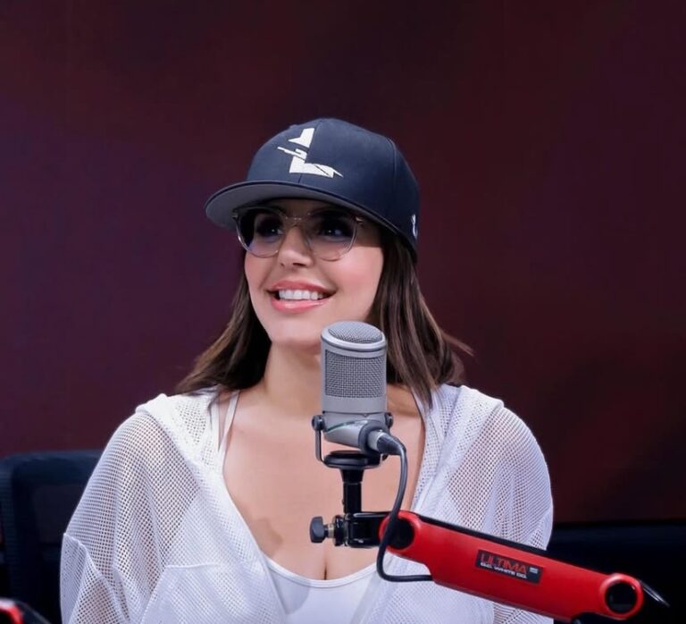 Laura Bonnelly anuncia su salida del programa radial ‘Juego de damas radio’