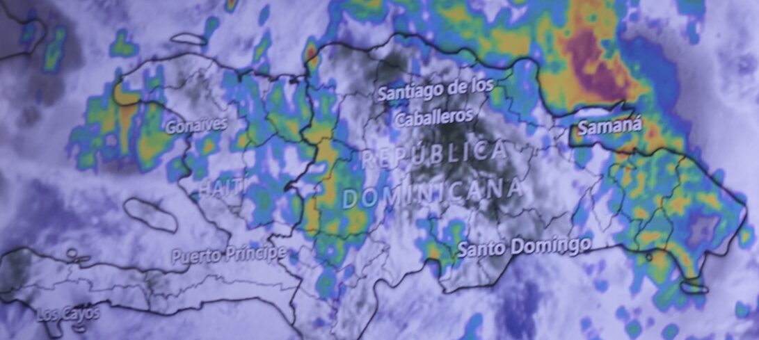 Indomet: Onda tropical seguirá generando lluvias este fin de semana