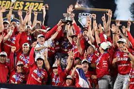 Los Diablos Rojos se coronaron el domingo campeones de nuevo en la Liga Mexicana de Béisbol