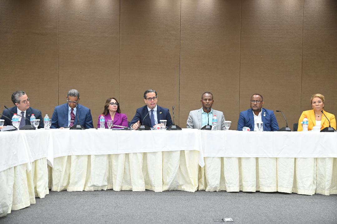 Empresariado y diputados buscan consenso en la reforma del Código Laboral